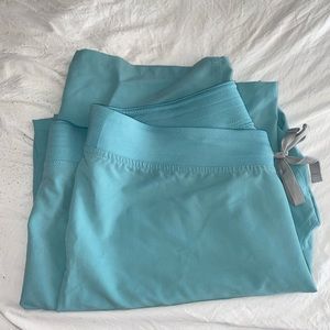 XL Seaglass Livingston figs scrub pants